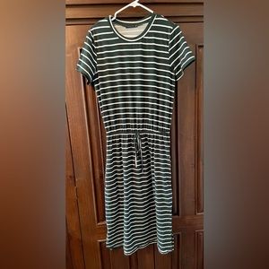 Green‎ and white striped midi dress size large